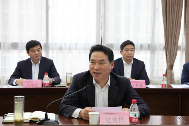 政企共謀農業(yè)產業(yè)發(fā)展 安康市市長趙俊民一行到訪集團